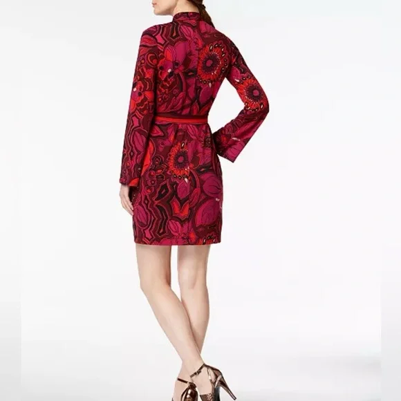 Trina Turk Joni Printed Bell Sleeve Dress Medium - Picture 3 of 9